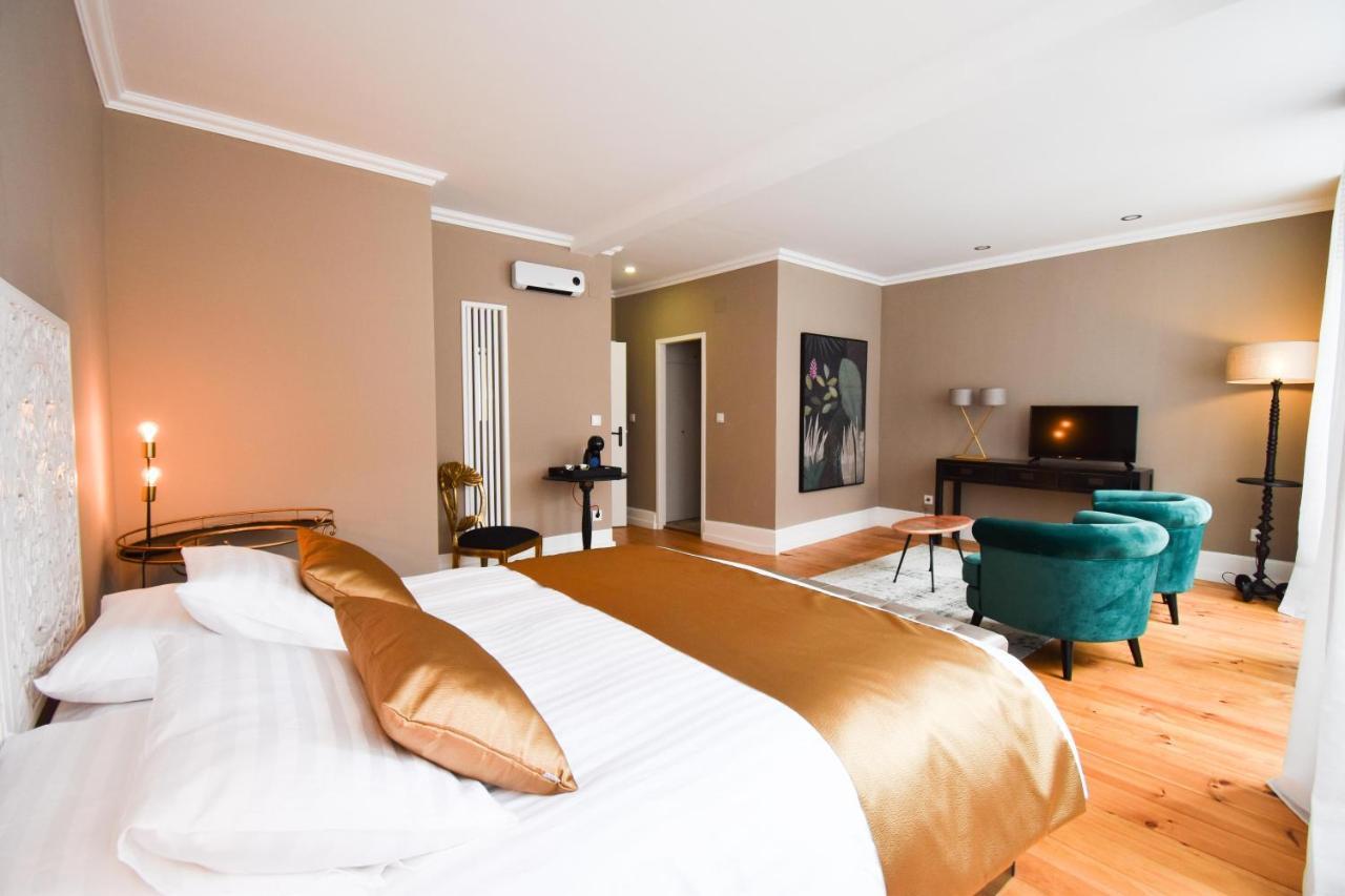 Charme 19 Bed and Breakfast Coimbra Exteriör bild